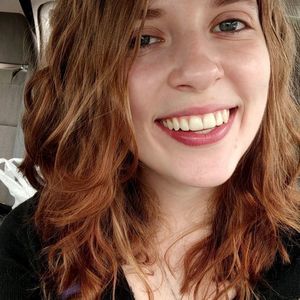 Meet your Posher, Lydia